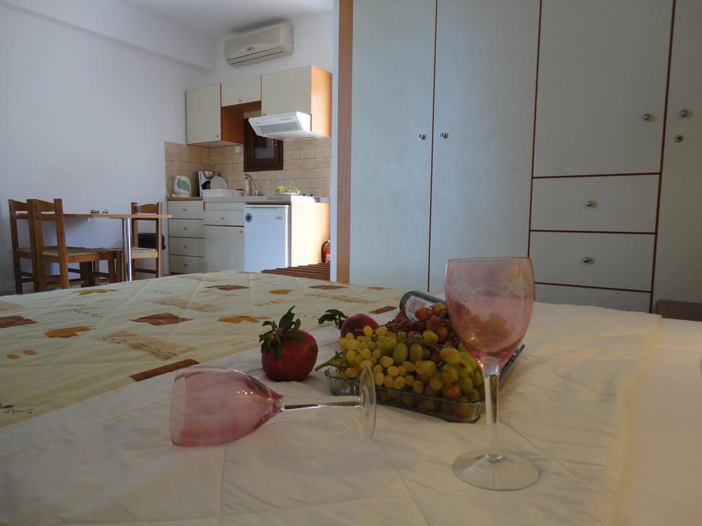 Kato Zakros Palace Apartments Екстериор снимка